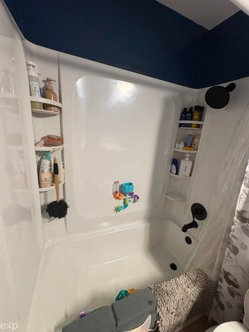 3157 Coventry Drive, Bay City, MI 48706