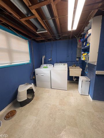 3157 Coventry Drive, Bay City, MI 48706