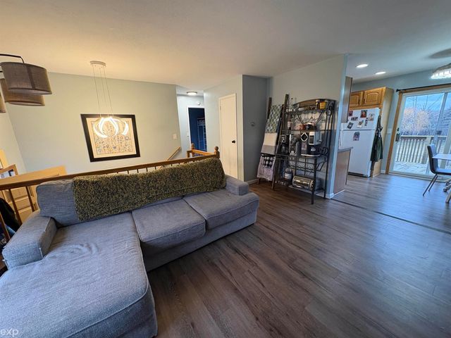 3157 Coventry Drive, Bay City, MI 48706