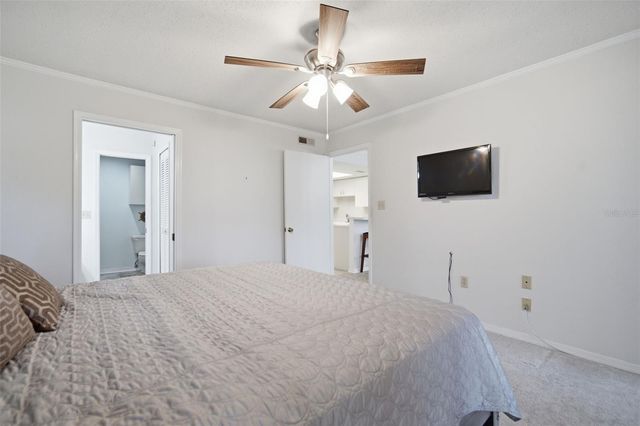 8350 SAVANNAH TRACE CIRCLE 305, Tampa, FL 33615
