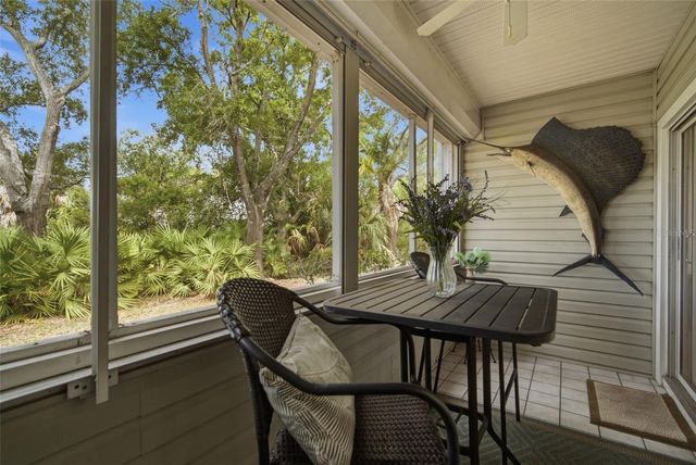 8350 SAVANNAH TRACE CIRCLE 305, Tampa, FL 33615