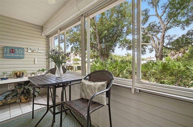 8350 SAVANNAH TRACE CIRCLE 305, Tampa, FL 33615