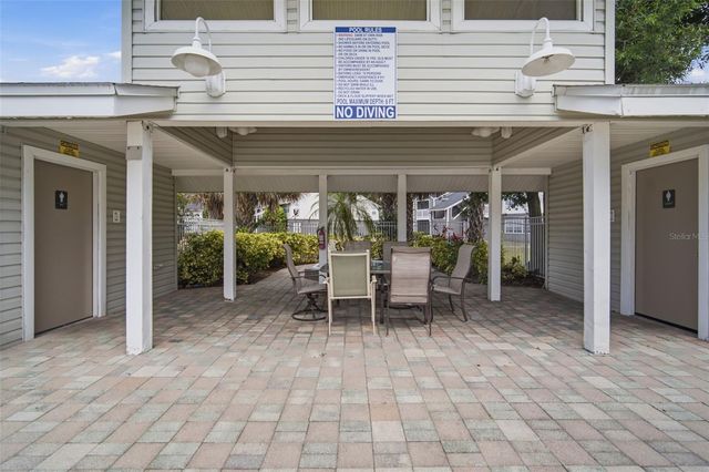 8350 SAVANNAH TRACE CIRCLE 305, Tampa, FL 33615