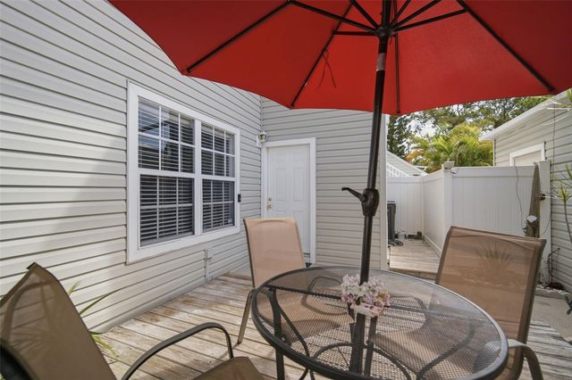 8350 SAVANNAH TRACE CIRCLE 305, Tampa, FL 33615