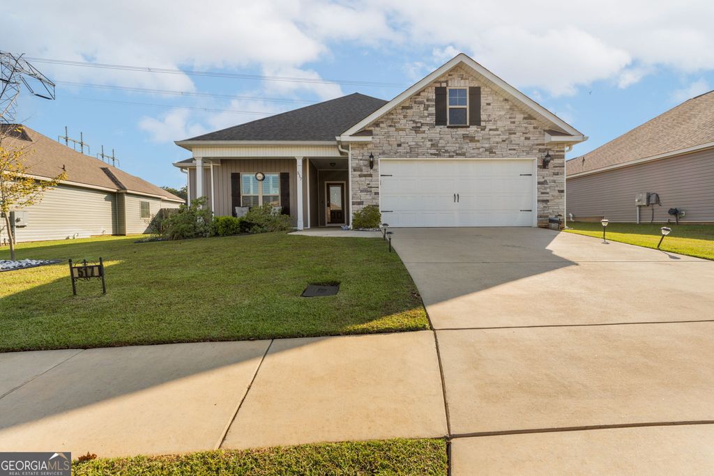 517 Edgarton Way, Bonaire, GA 31005