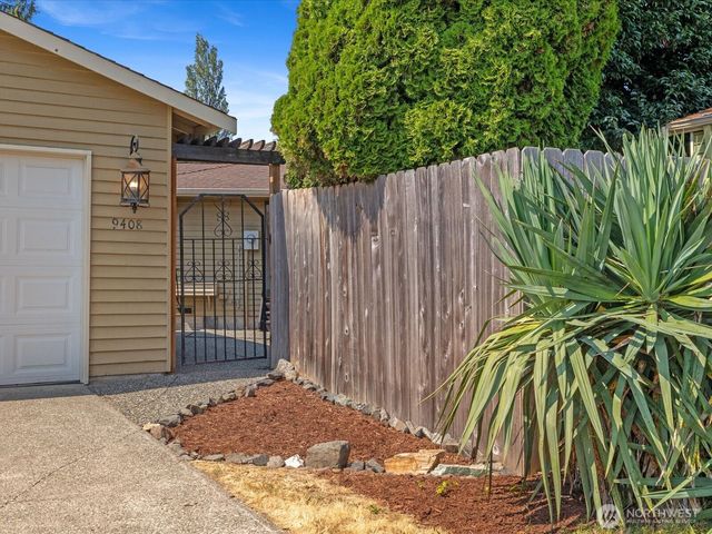 9408 1st Drive SE, Everett, WA 98208
