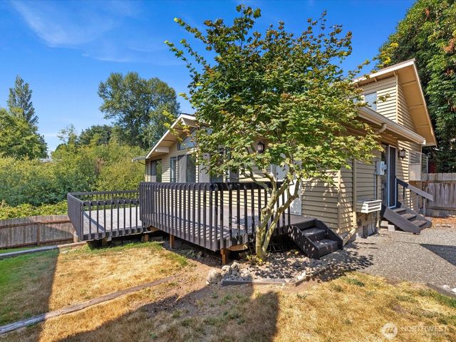 9408 1st Drive SE, Everett, WA 98208