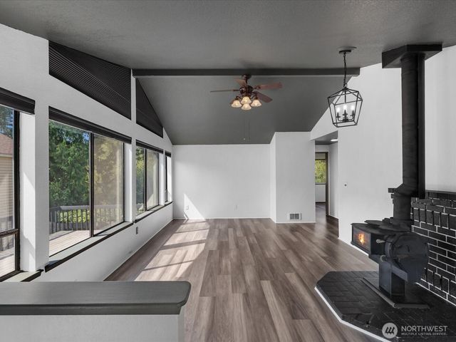 9408 1st Drive SE, Everett, WA 98208
