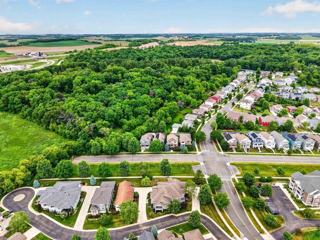 7242 Lily Lane, Middleton, WI 53562