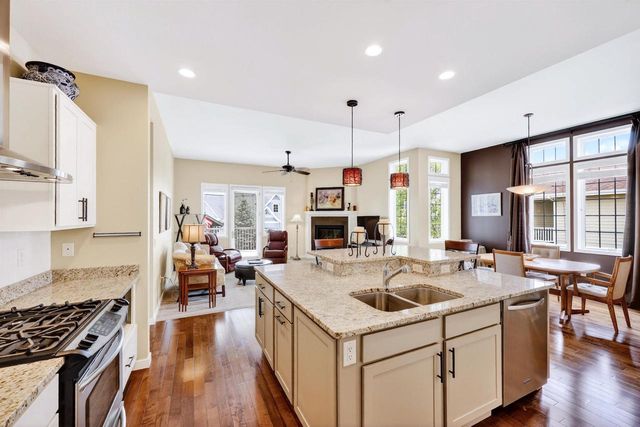 7242 Lily Lane, Middleton, WI 53562