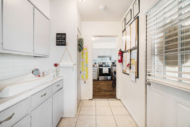 3025 E HOUSTON Street, Paris, TX 75460