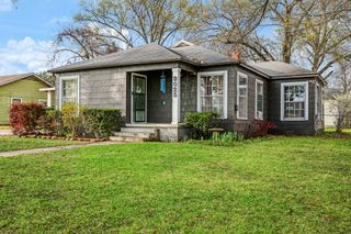 3025 E HOUSTON Street, Paris, TX 75460