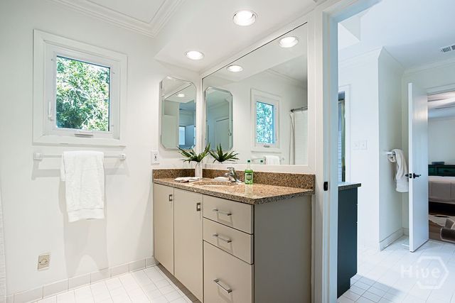 2 Bray Lane, Savannah, GA 31411