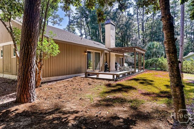2 Bray Lane, Savannah, GA 31411