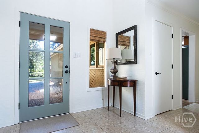 2 Bray Lane, Savannah, GA 31411