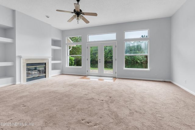 757 BENTON HARBOR Drive E, Jacksonville, FL 32225