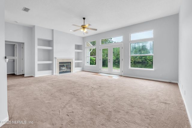 757 BENTON HARBOR Drive E, Jacksonville, FL 32225