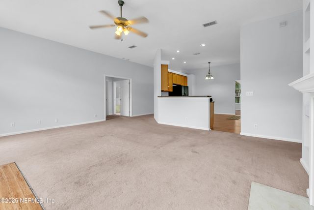 757 BENTON HARBOR Drive E, Jacksonville, FL 32225