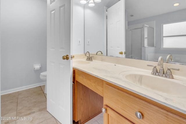 757 BENTON HARBOR Drive E, Jacksonville, FL 32225