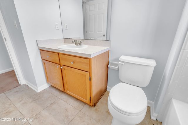 757 BENTON HARBOR Drive E, Jacksonville, FL 32225