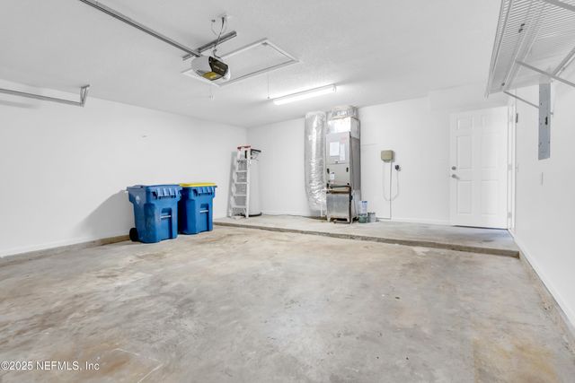 757 BENTON HARBOR Drive E, Jacksonville, FL 32225