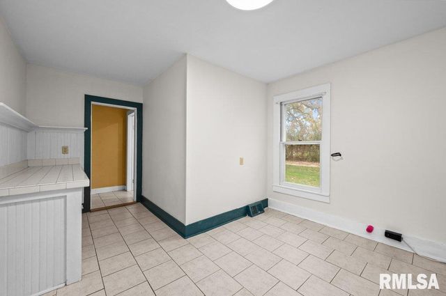 706 N MAIN Street, Port Byron, IL 61275