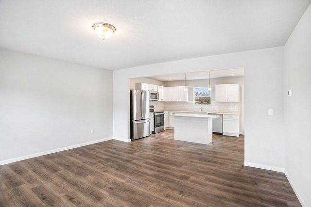 1106 Cedarwood Drive, Greenville, MI 48838