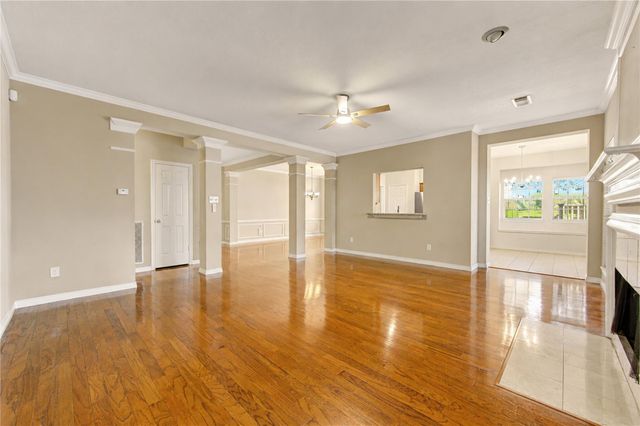 7830 Shangrila Lane, Houston, TX 77095