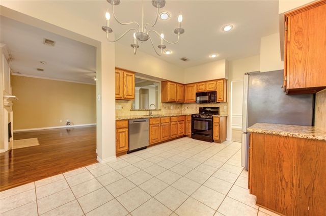 7830 Shangrila Lane, Houston, TX 77095