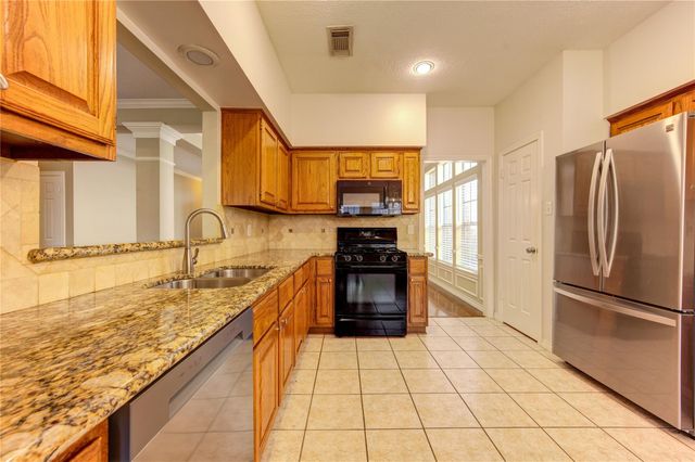 7830 Shangrila Lane, Houston, TX 77095
