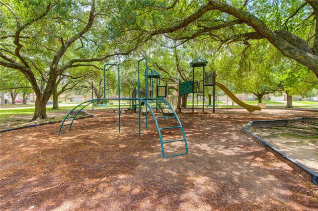 7830 Shangrila Lane, Houston, TX 77095