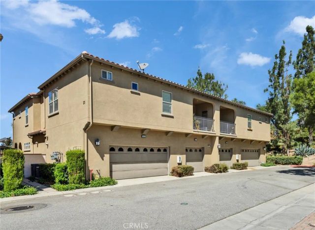 965 Sweetbriar Lane A, Azusa, CA 91702