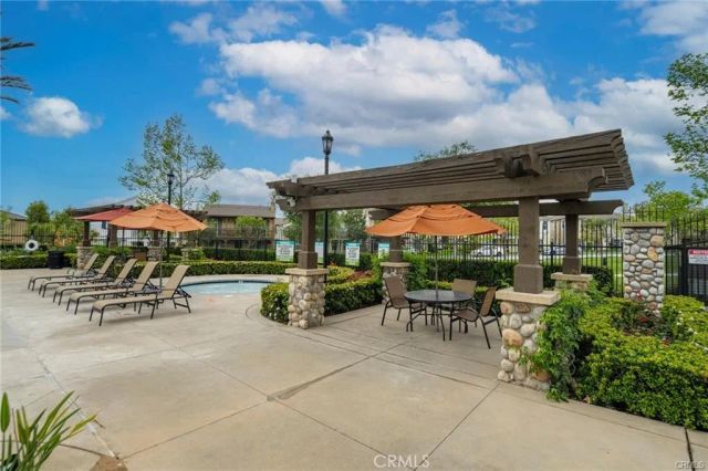 965 Sweetbriar Lane A, Azusa, CA 91702