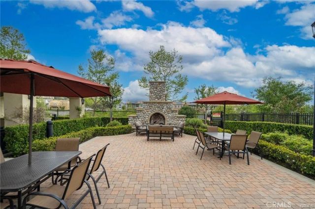 965 Sweetbriar Lane A, Azusa, CA 91702