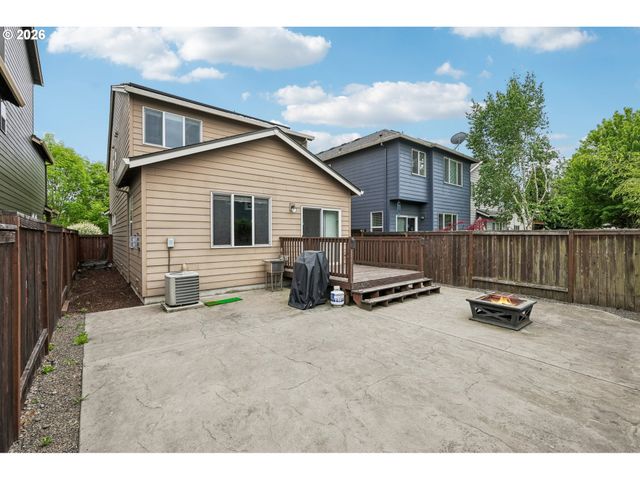 2967 Se COLUMBUS Ave, Hillsboro, OR 97123