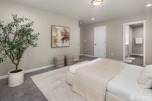 10424 348 Avenue SE, Snoqualmie, WA 98065