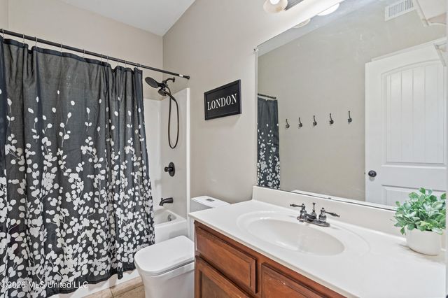 8019 Betty Browning Pass, Olive Branch, MS 38654