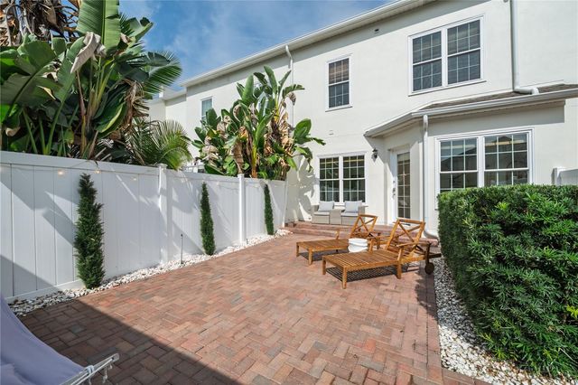 1206 CELEBRATION AVENUE, Celebration, FL 34747