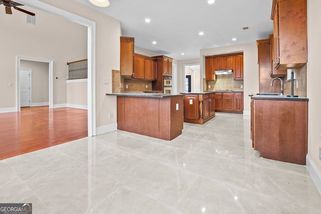 1215 Persimmon Way, Mcdonough, GA 30252