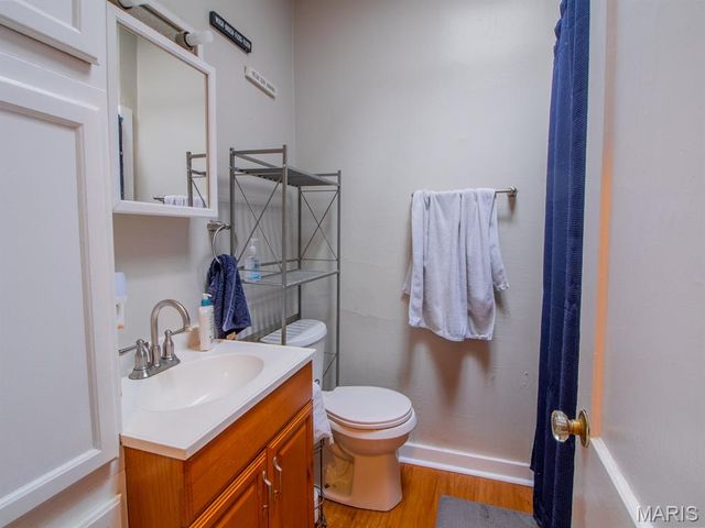 5700 Goener Avenue, St Louis, MO 63116
