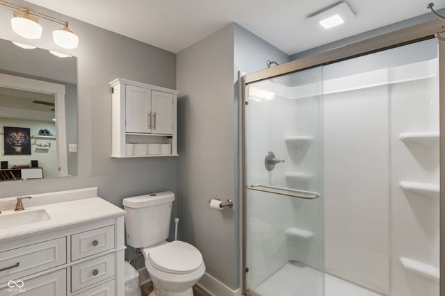 35 Spring Drive, Zionsville, IN 46077