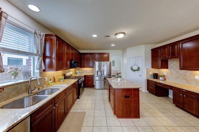 2391 Santa Luz Path, League City, TX 77573