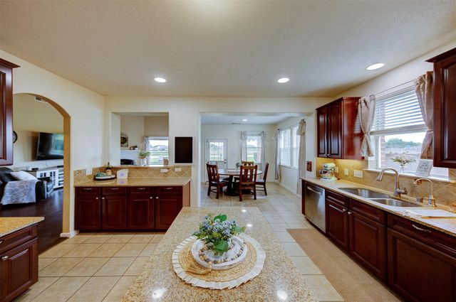 2391 Santa Luz Path, League City, TX 77573