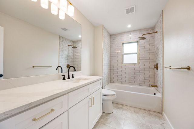 505 Emerson Drive, Euless, TX 76039