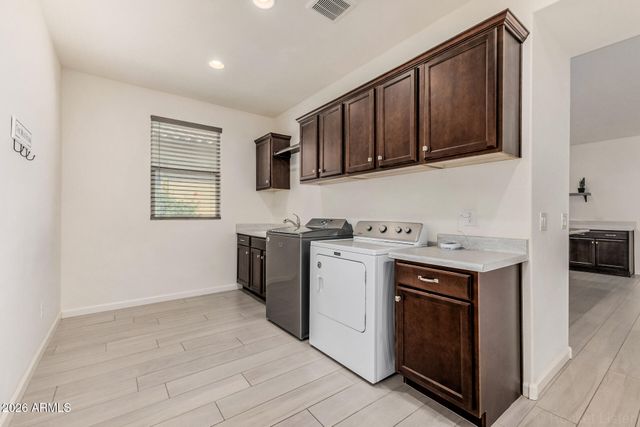 13418 W MINER Trail, Peoria, AZ 85383