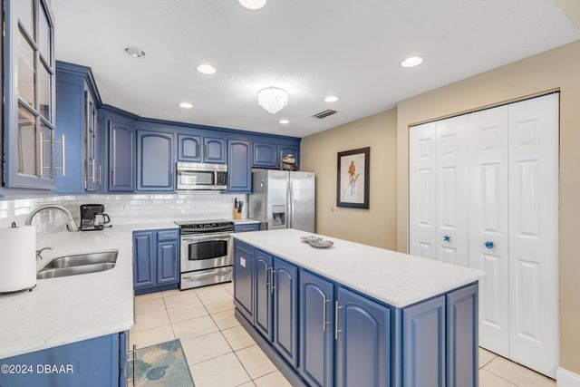 701 N Atlantic Ave Apt 203, New Smyrna Beach, FL 32169