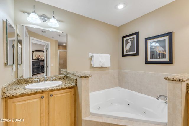 701 N Atlantic Ave Apt 203, New Smyrna Beach, FL 32169