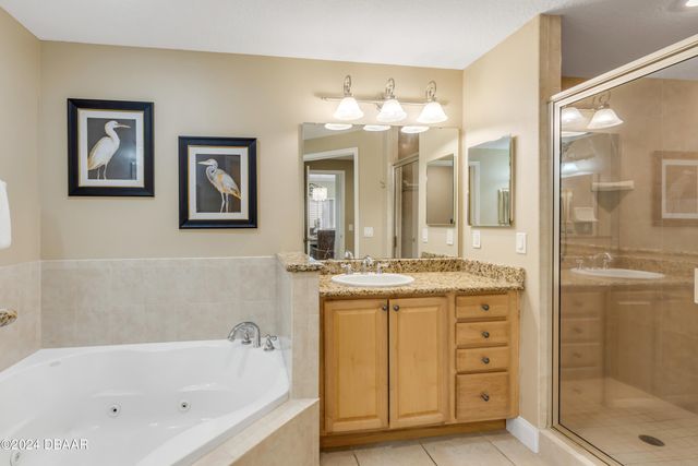 701 N Atlantic Ave Apt 203, New Smyrna Beach, FL 32169