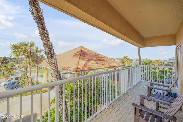 701 N Atlantic Ave Apt 203, New Smyrna Beach, FL 32169