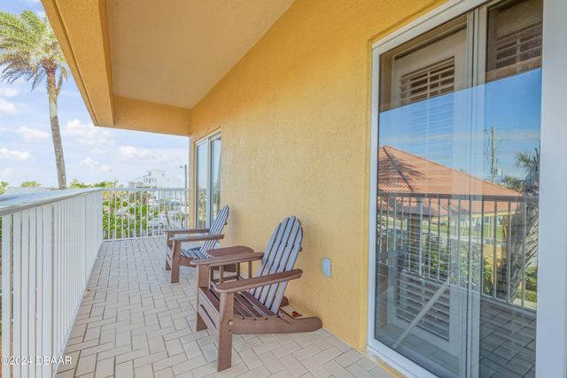 701 N Atlantic Ave Apt 203, New Smyrna Beach, FL 32169